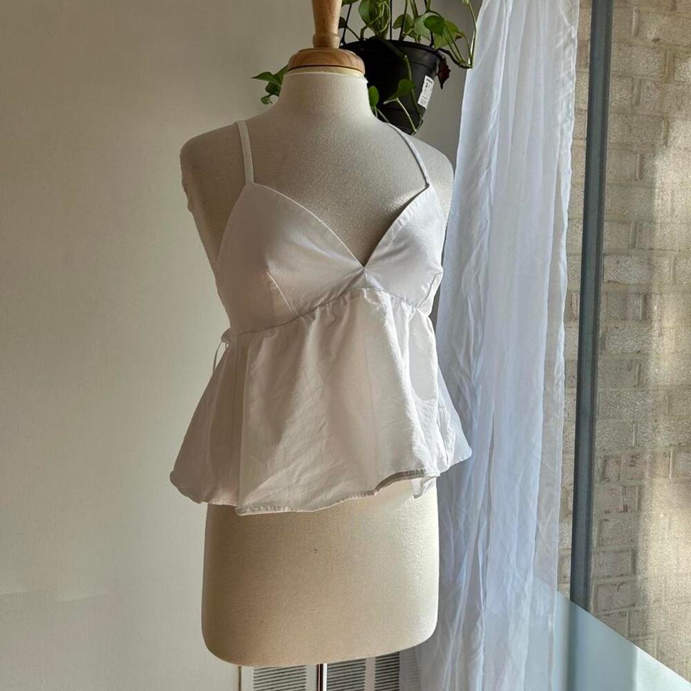 Abecrombie white sweetheart peplum tank